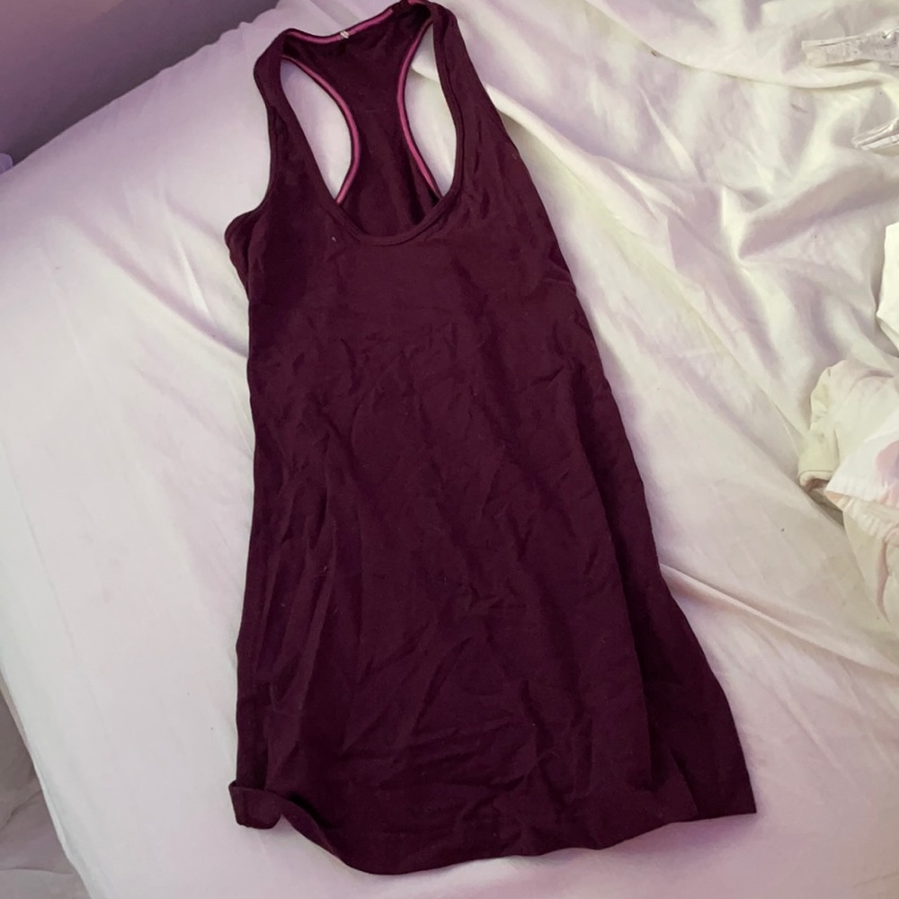 Lululemon top